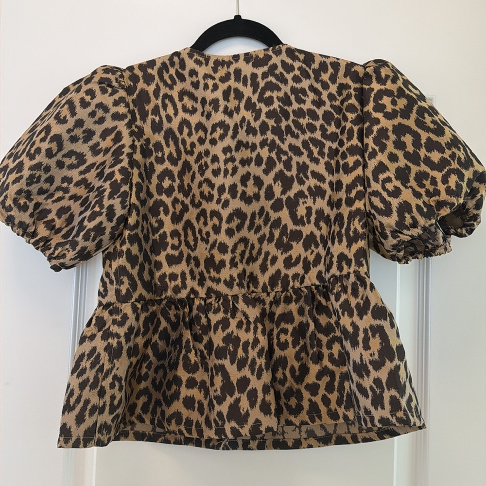 Taelynn leopard top - Picture 3 of 3